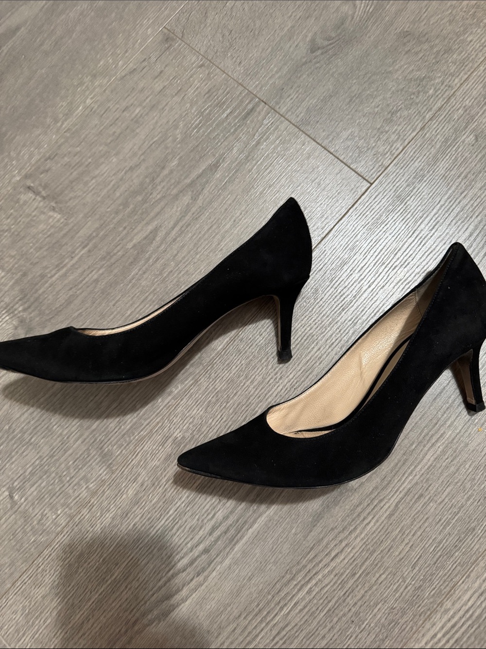 Barneys New York Black Suede Pointed-Toe Mid-Heel Pumps